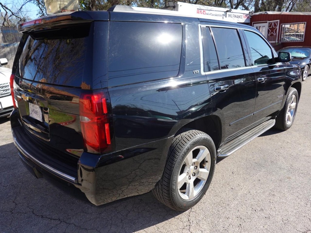 Chevrolet Tahoe Vehicle Full-screen Gallery Image 07