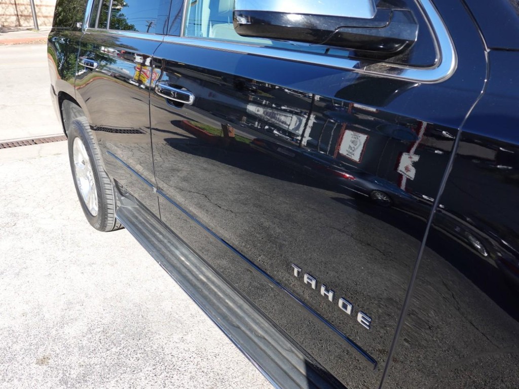 Chevrolet Tahoe Vehicle Full-screen Gallery Image 10