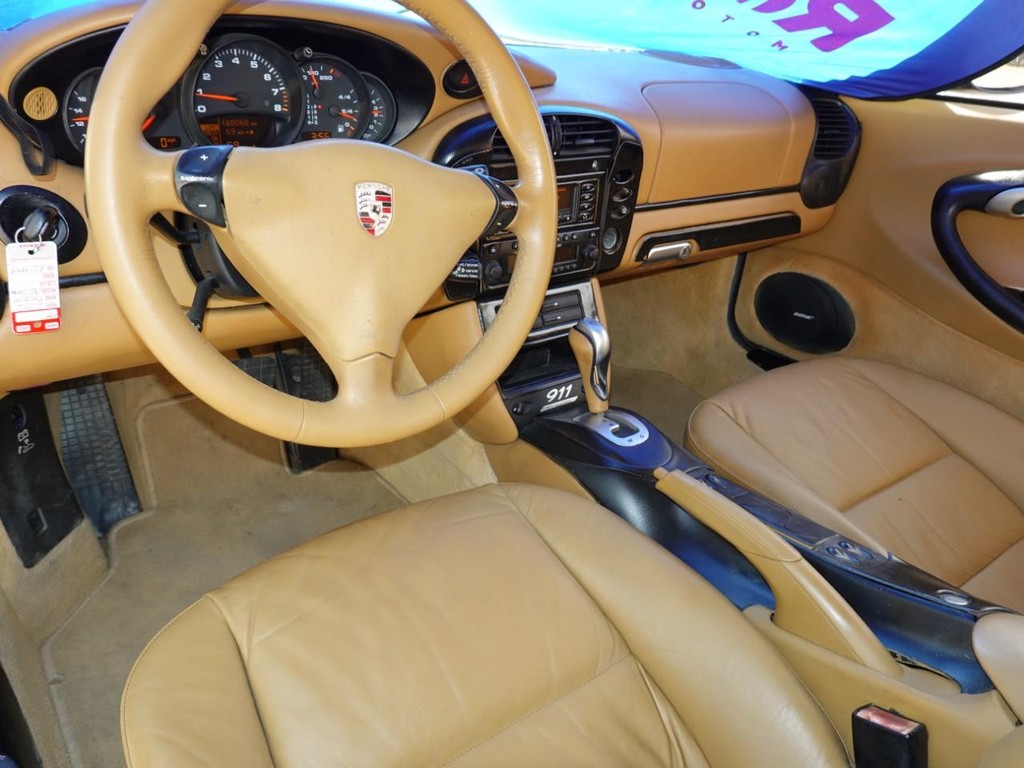 2002 Porsche 911 photo 16