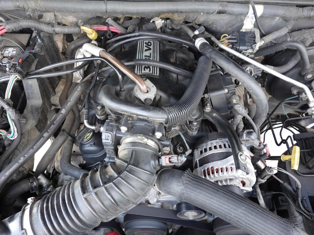 Jeep Wrangler Vehicle Full-screen Gallery Image 28