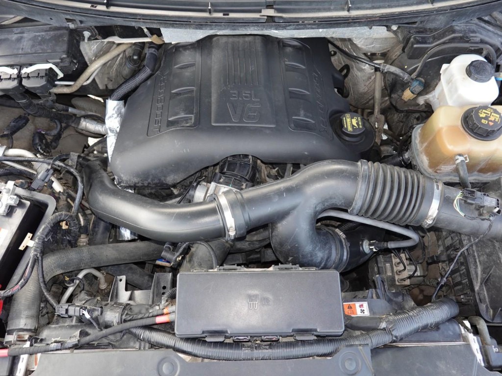 Ford F-150 Vehicle Full-screen Gallery Image 28