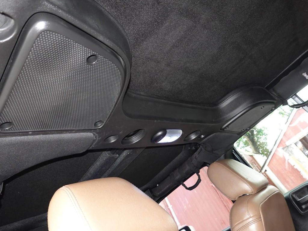 Jeep Wrangler Unlimited Vehicle Full-screen Gallery Image 19