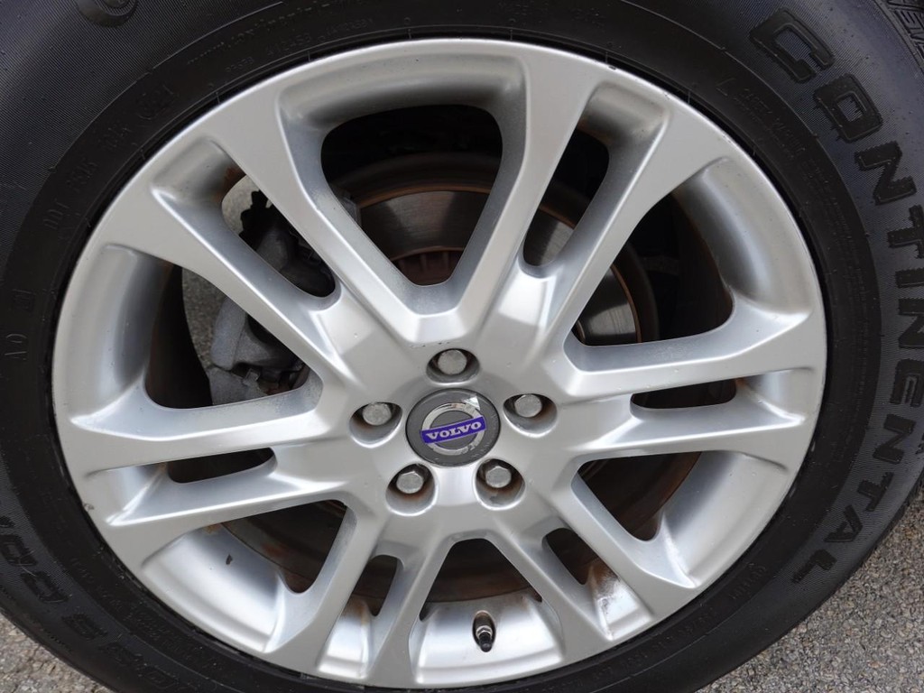 Volvo XC60 Vehicle Full-screen Gallery Image 08