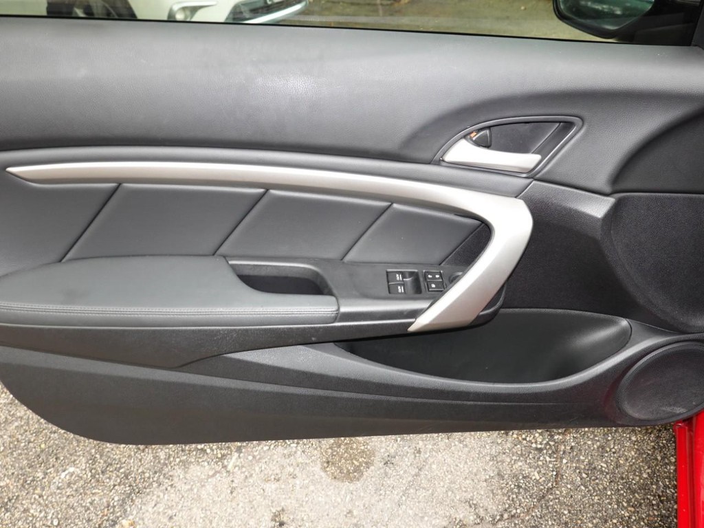 2012 Honda Accord EX photo 16