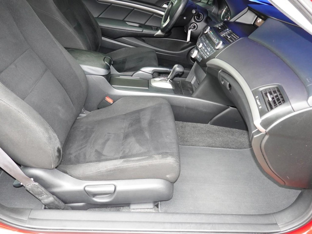 2012 Honda Accord EX photo 19