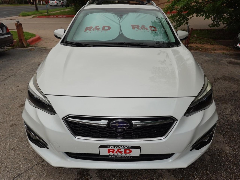 Subaru Impreza Vehicle Full-screen Gallery Image 02