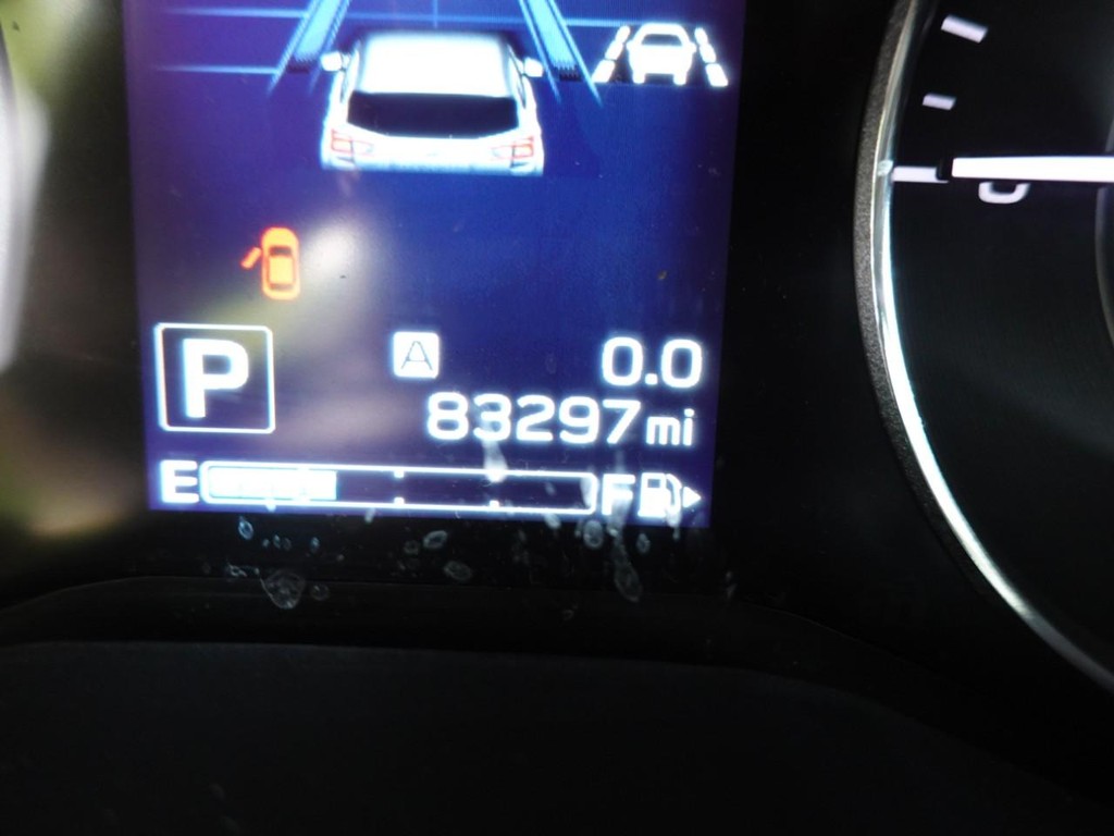 Subaru Impreza Vehicle Full-screen Gallery Image 12