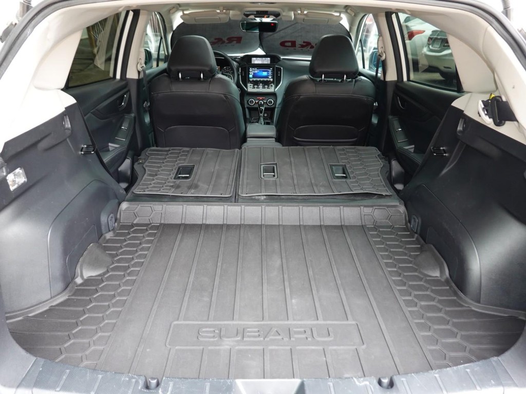 Subaru Impreza Vehicle Full-screen Gallery Image 28