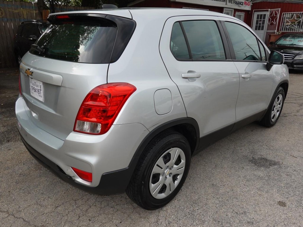 2017 Chevrolet Trax LS photo 7
