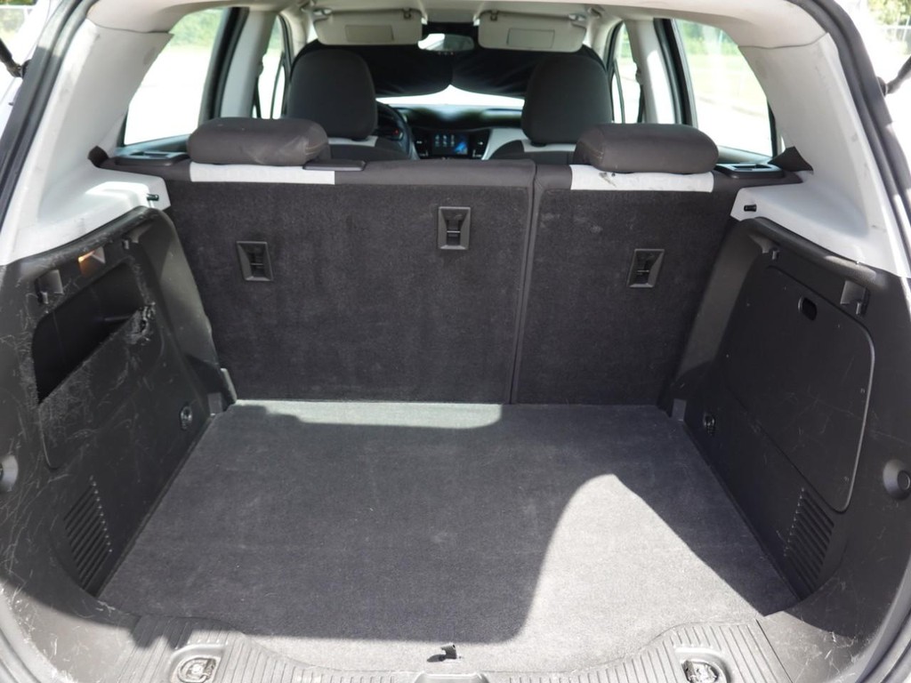 Chevrolet Trax Vehicle Full-screen Gallery Image 25