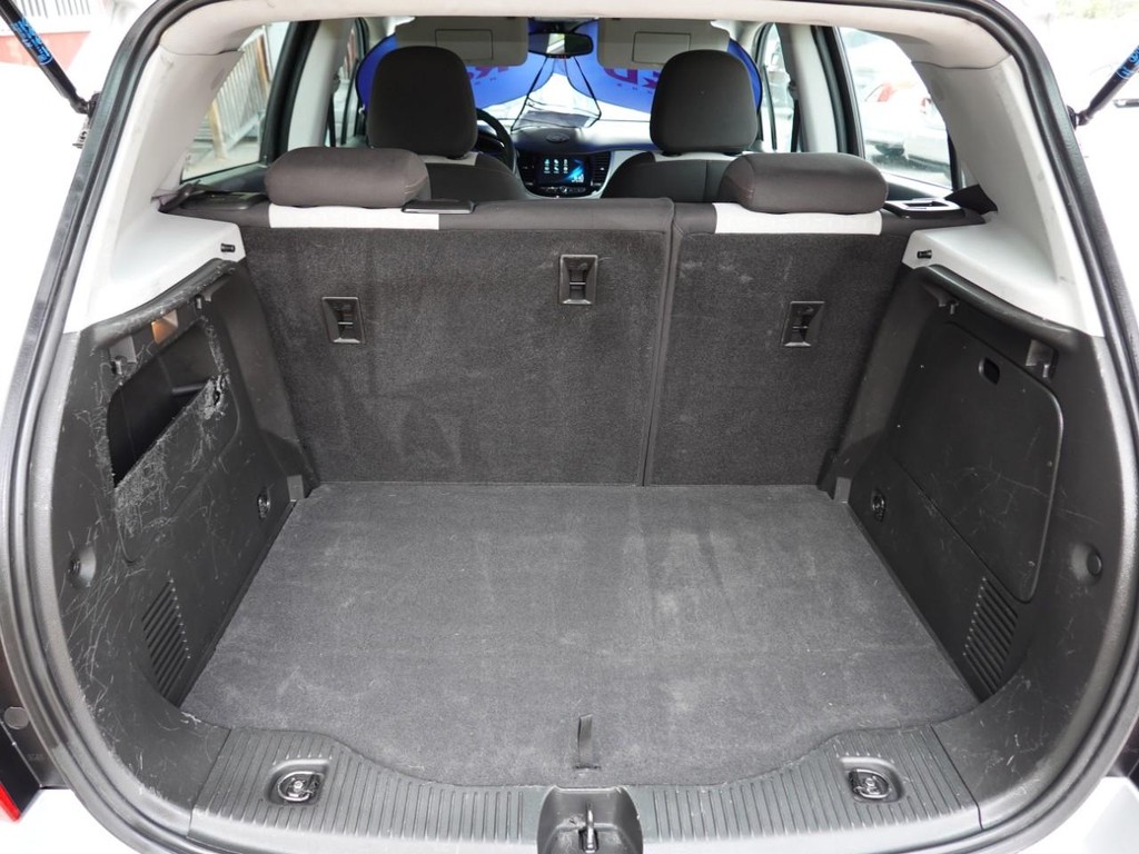 2017 Chevrolet Trax LS photo 22