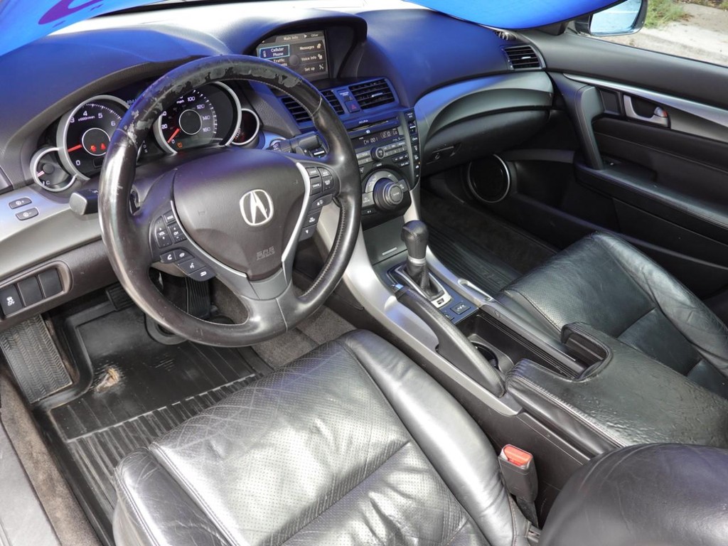 Acura TL Vehicle Full-screen Gallery Image 17