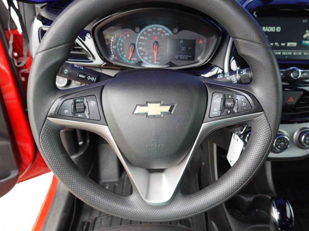 Chevrolet Spark Vehicle Full-screen Gallery Image 12