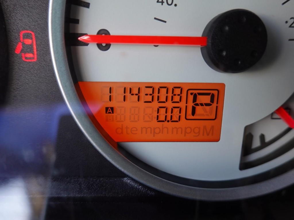 Nissan Xterra Vehicle Full-screen Gallery Image 12