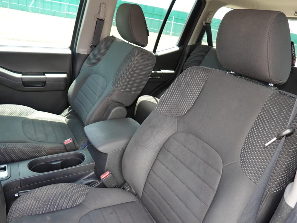 Nissan Xterra Vehicle Full-screen Gallery Image 14