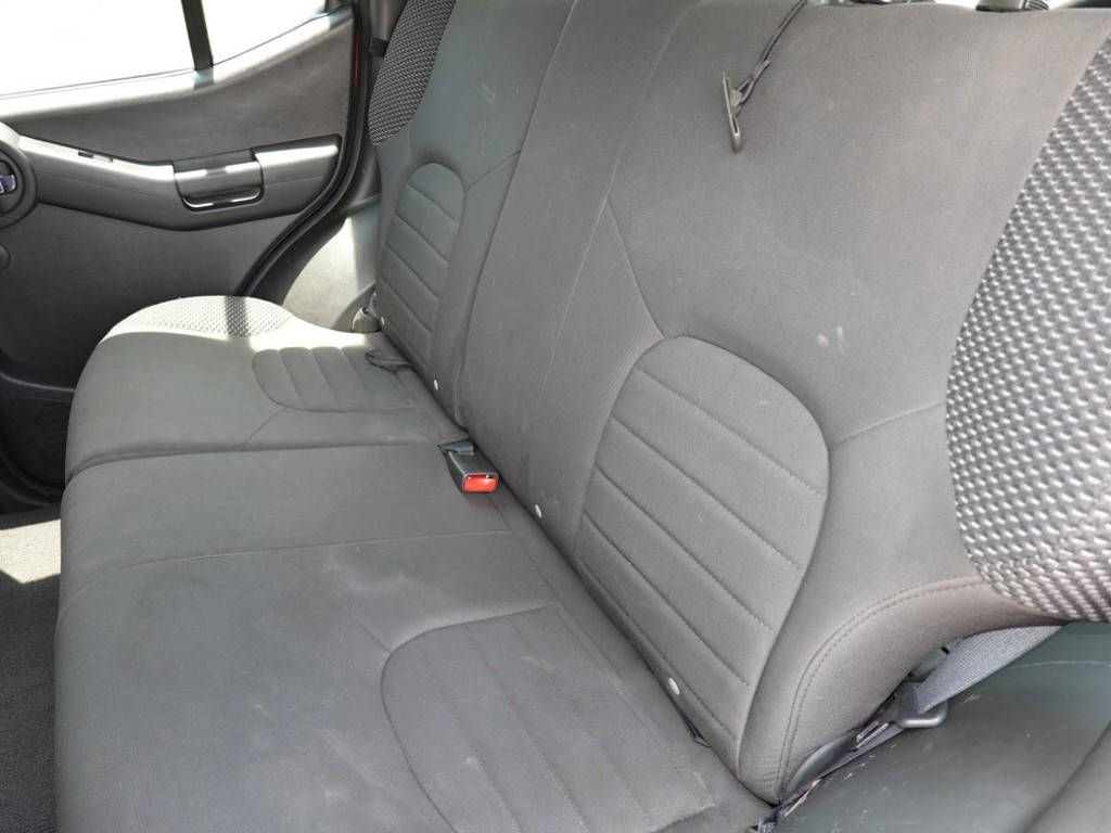 Nissan Xterra Vehicle Full-screen Gallery Image 17