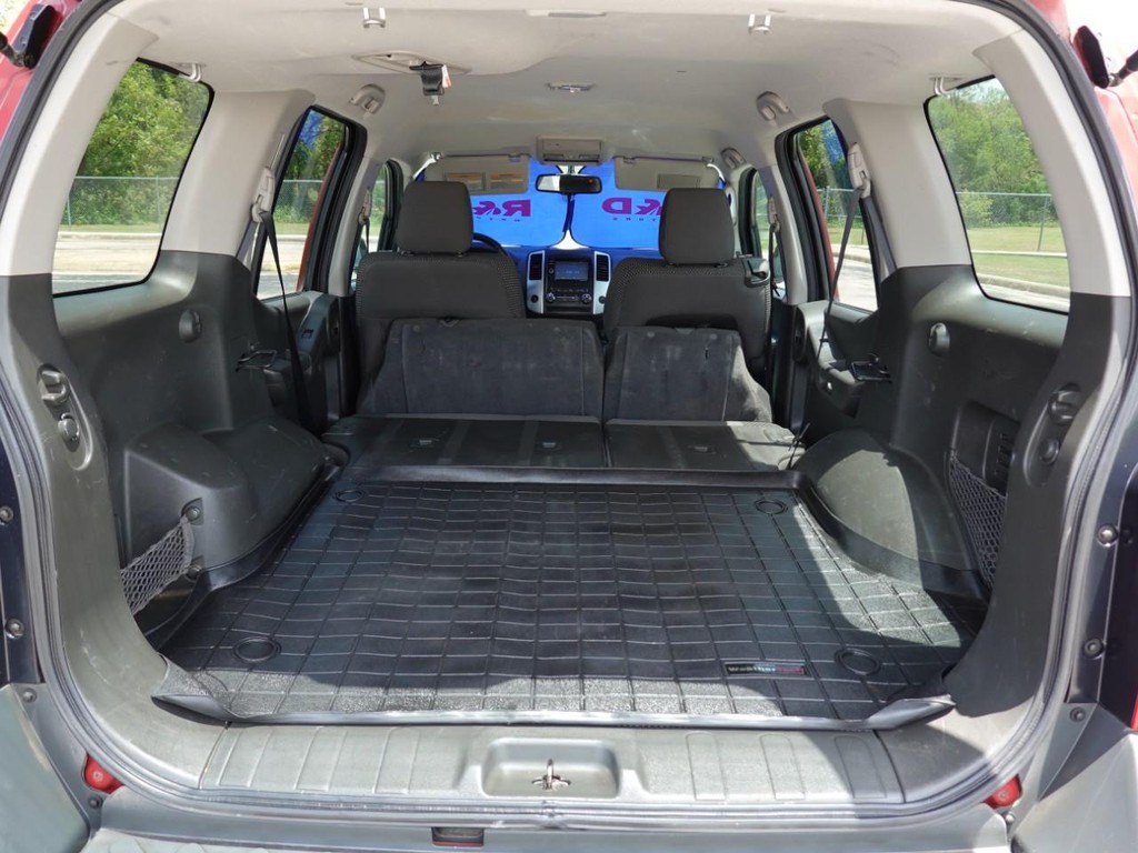 Nissan Xterra Vehicle Full-screen Gallery Image 25
