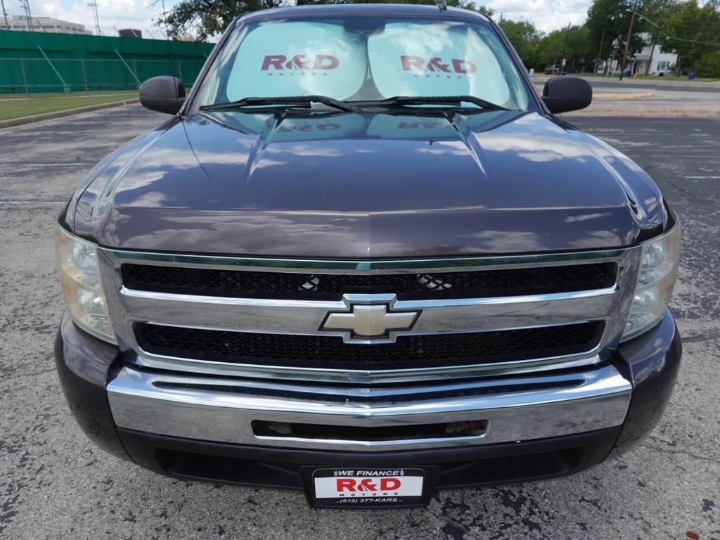 Chevrolet Silverado 1500 Vehicle Full-screen Gallery Image 02