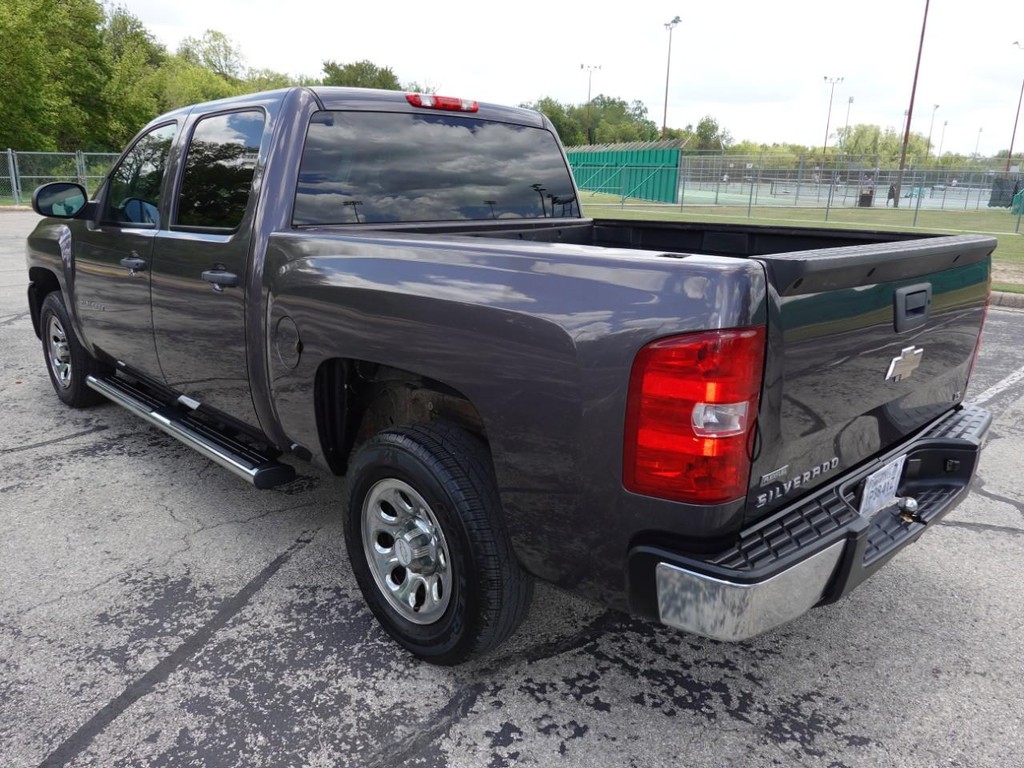 Chevrolet Silverado 1500 Vehicle Full-screen Gallery Image 05