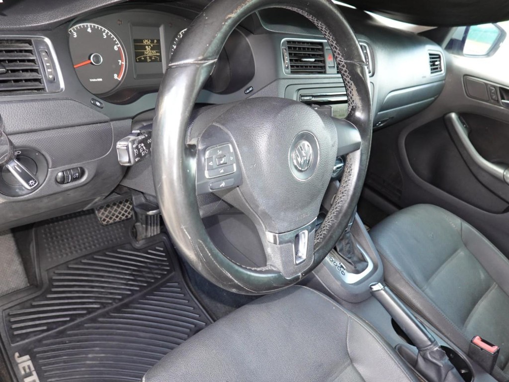 2011 Volkswagen Jetta SE photo 13