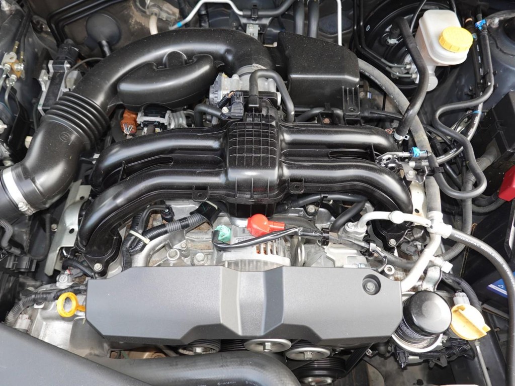 Subaru XV Crosstrek Vehicle Full-screen Gallery Image 28