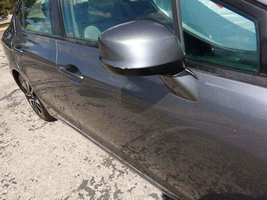 Honda Civic Sedan Vehicle Full-screen Gallery Image 11