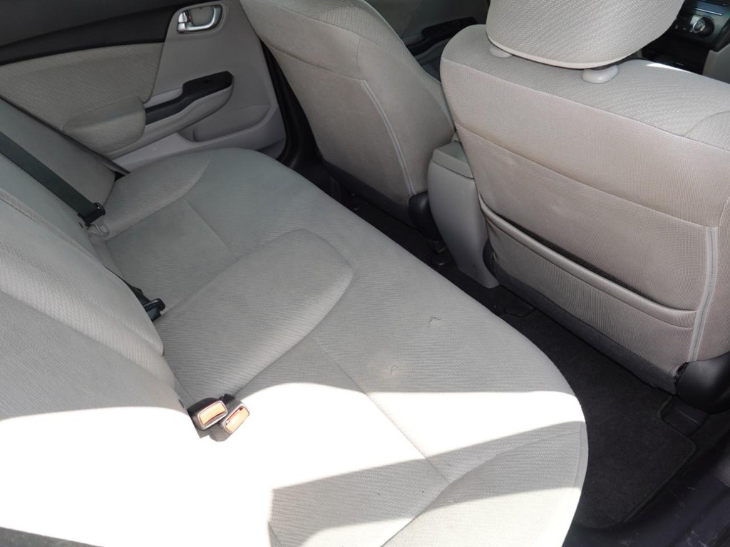 Honda Civic Sedan Vehicle Full-screen Gallery Image 25