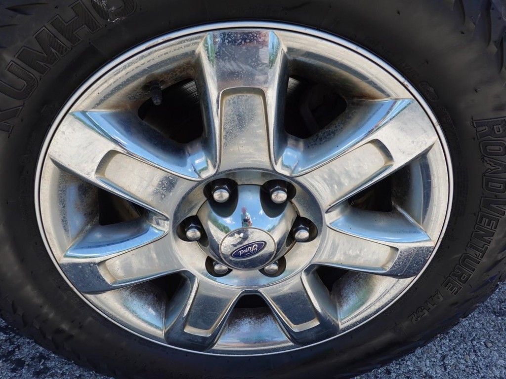2013 Ford F-150 XLT photo 10