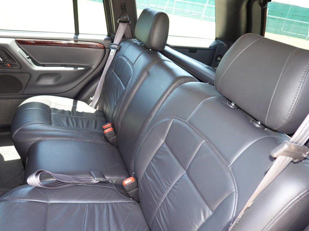 2001 Jeep Grand Cherokee Limited photo 18