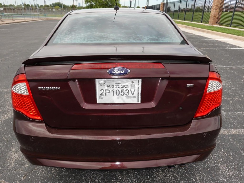 2012 Ford Fusion SE photo 6