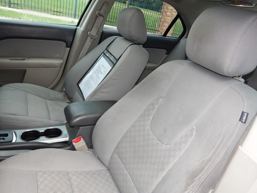 2012 Ford Fusion SE photo 15