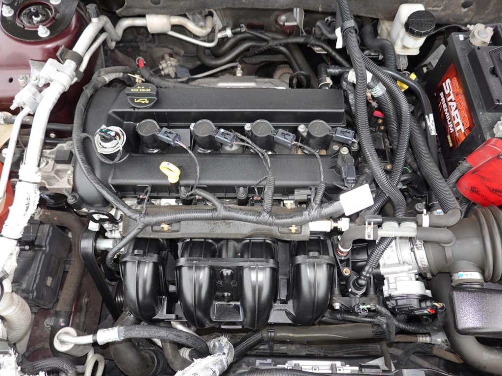 2012 Ford Fusion SE photo 24