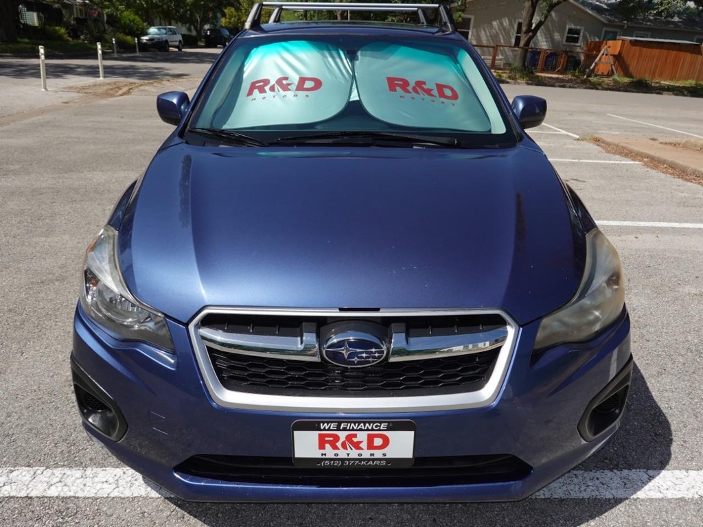 2012 Subaru Impreza 2.0i Premium photo 2