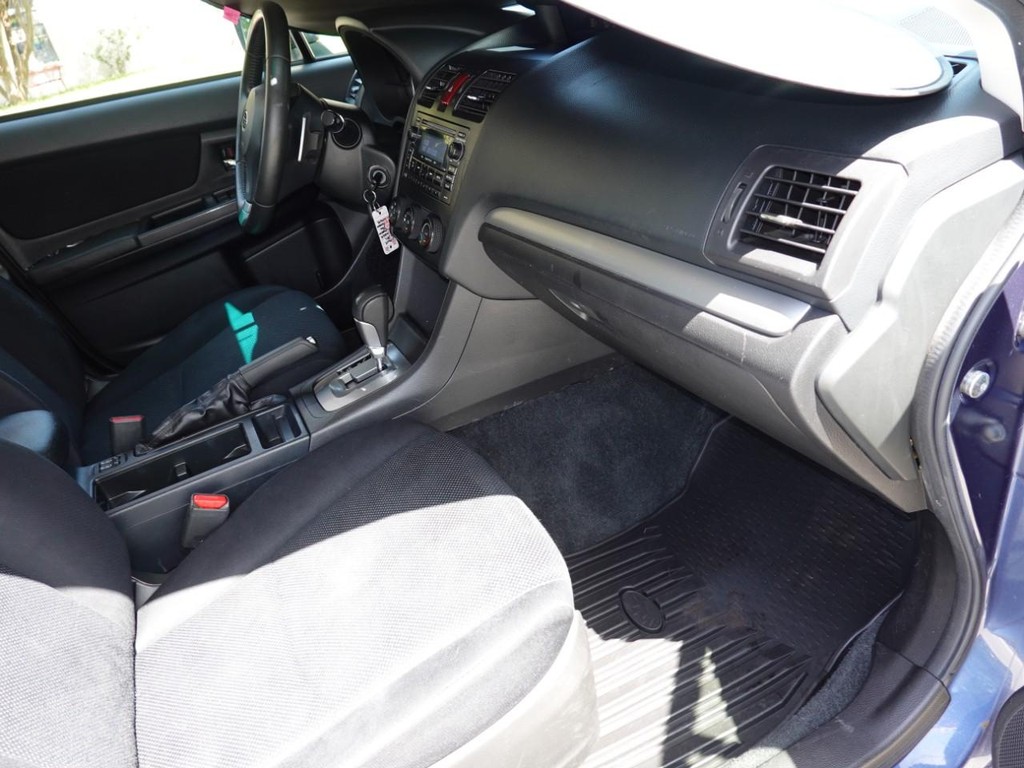 2012 Subaru Impreza 2.0i Premium photo 20