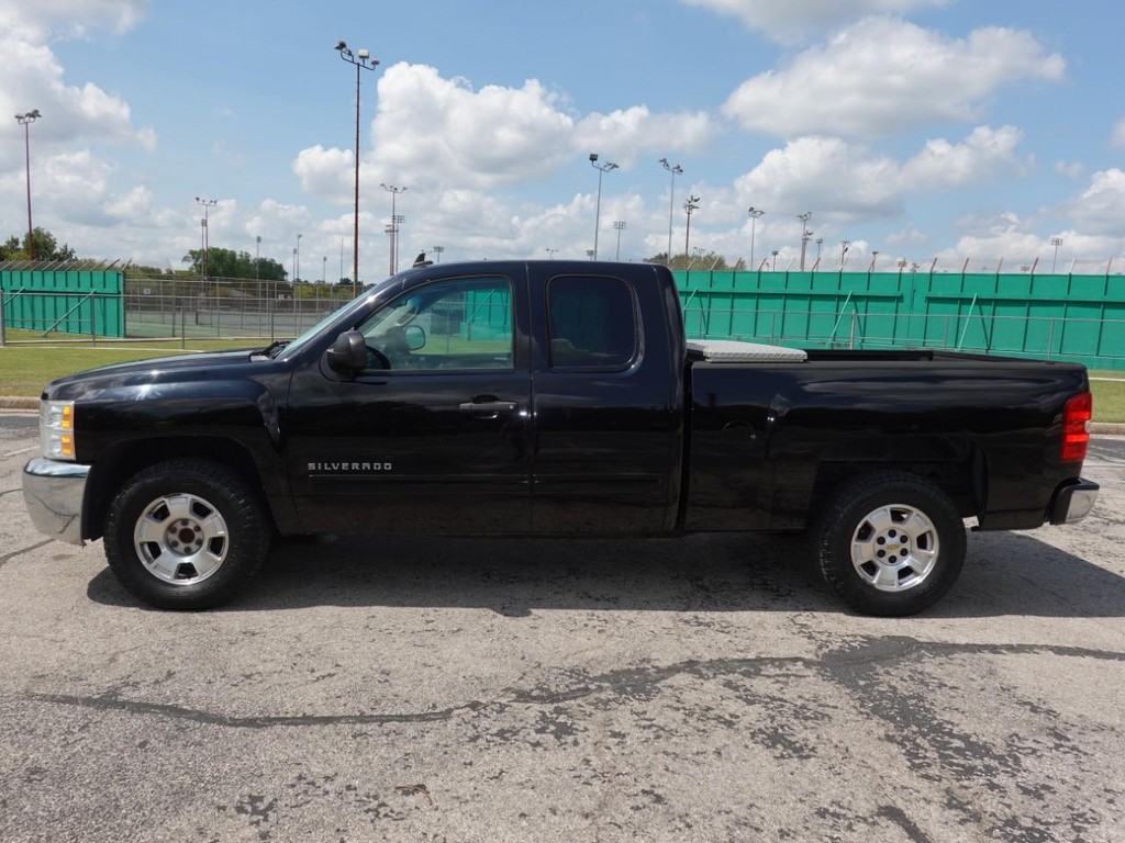 2013 Chevrolet Silverado 1500 LT photo 4