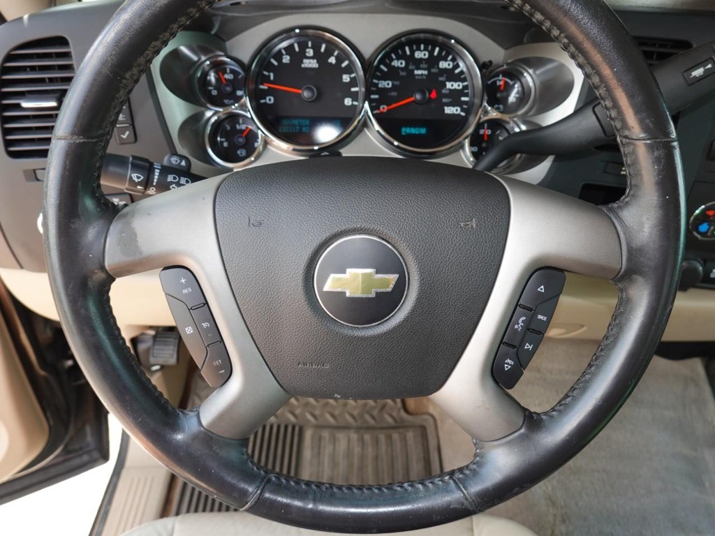 2013 Chevrolet Silverado 1500 LT photo 14