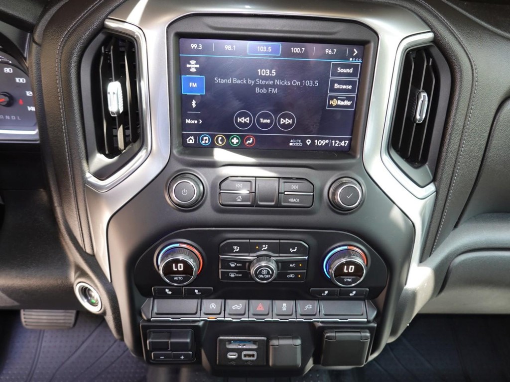 2019 Chevrolet Silverado 1500 LT Texas Edition photo 15