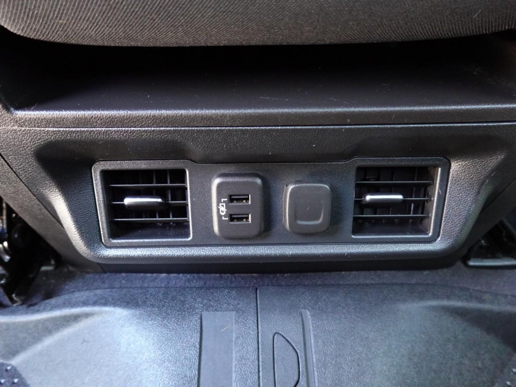 2019 Chevrolet Silverado 1500 LT Texas Edition photo 21