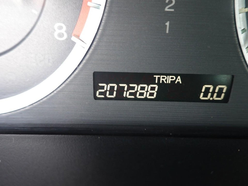 Honda Accord Sedan Vehicle Full-screen Gallery Image 12