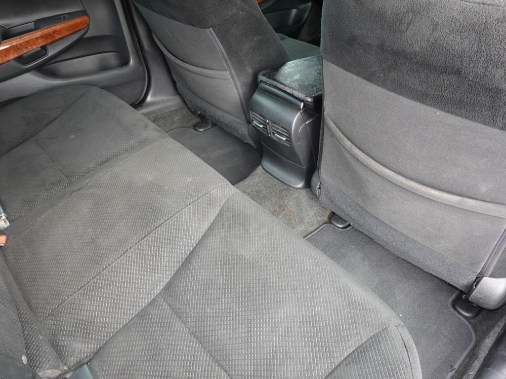 Honda Accord Sedan Vehicle Full-screen Gallery Image 24