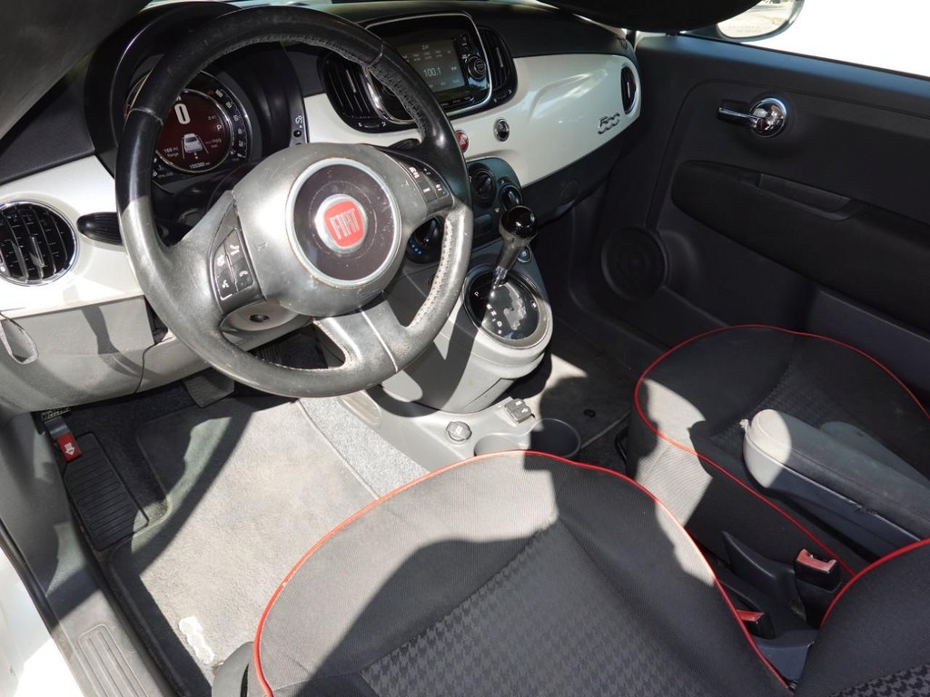 2017 Fiat 500 Pop photo 14