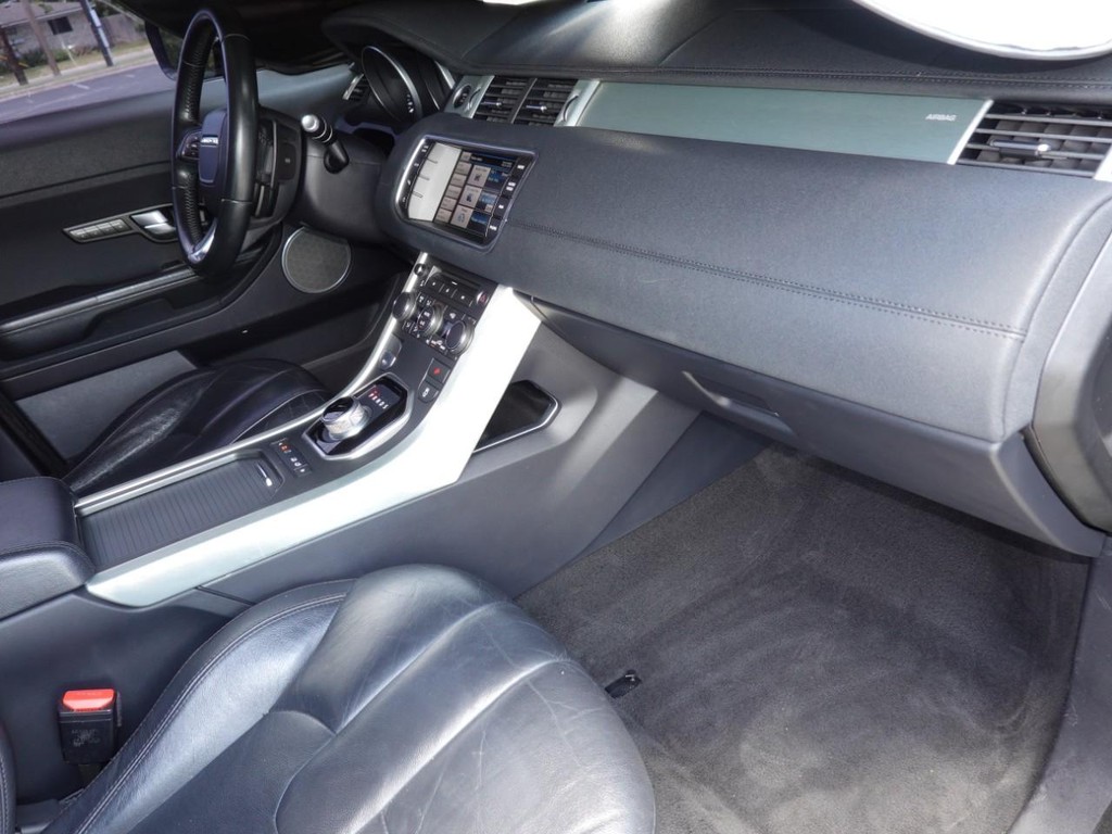 2013 Land Rover Range Rover Evoque Pure Plus photo 21