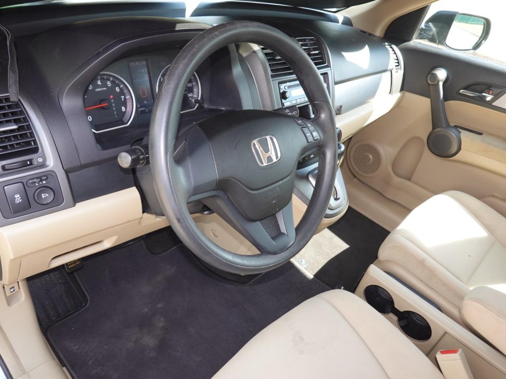 2011 Honda CR-V LX photo 13