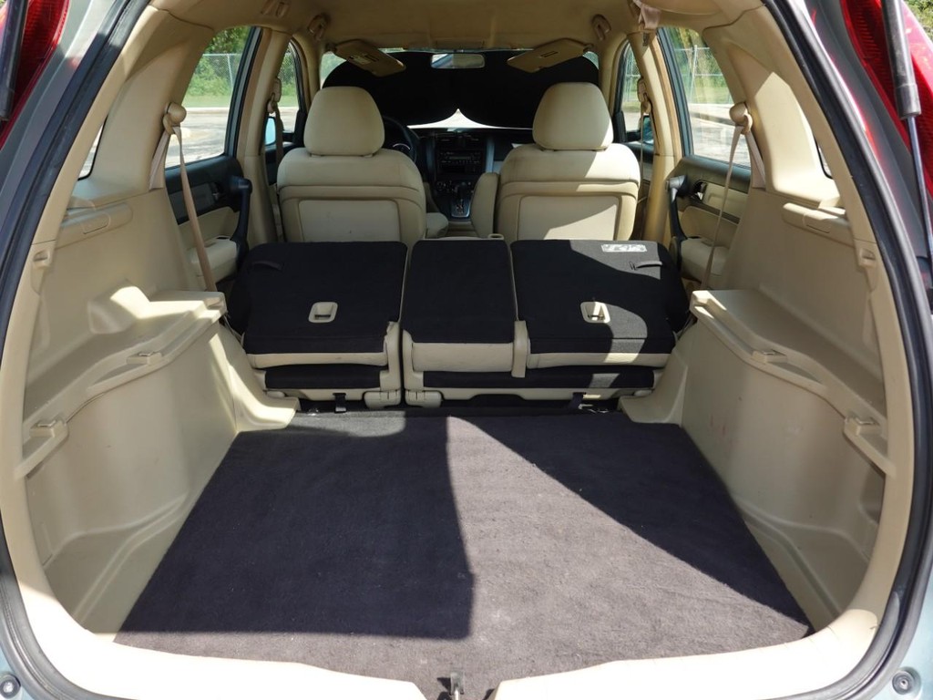 2011 Honda CR-V LX photo 22