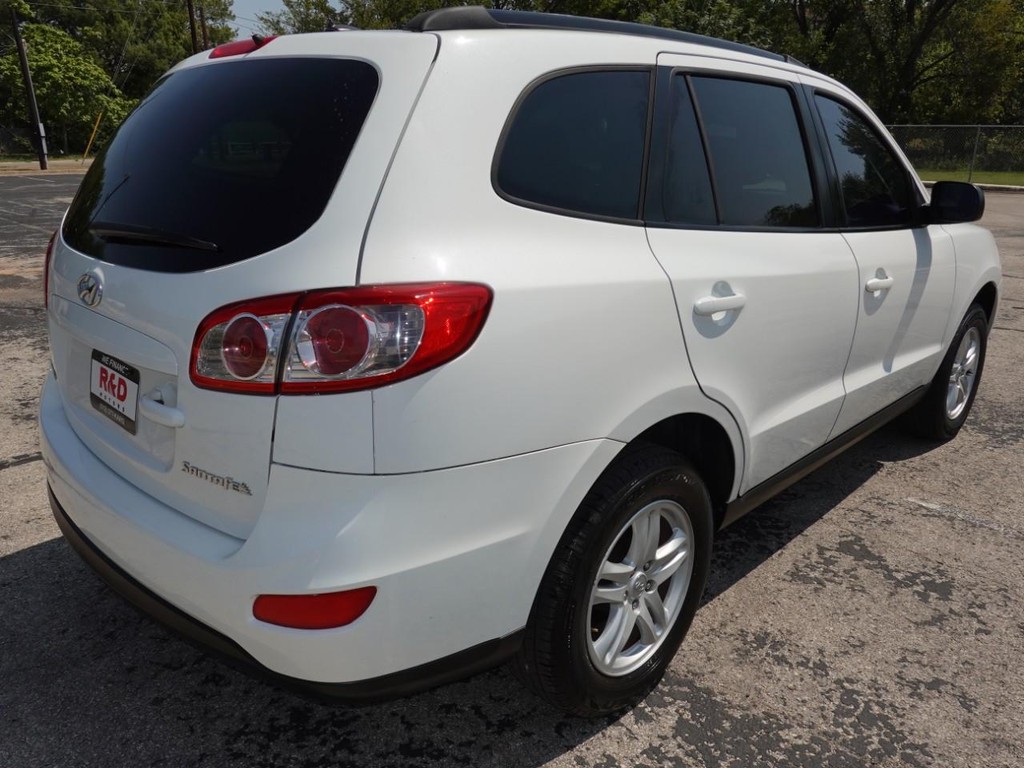 2010 Hyundai Santa Fe GLS photo 7