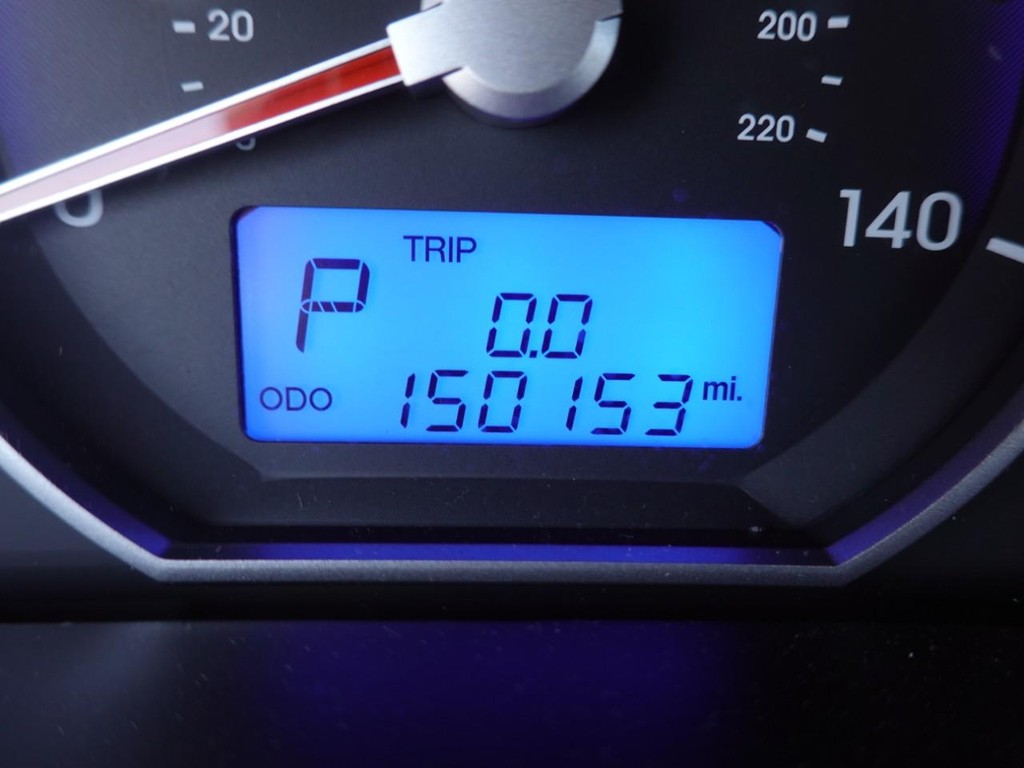 2010 Hyundai Santa Fe GLS photo 12