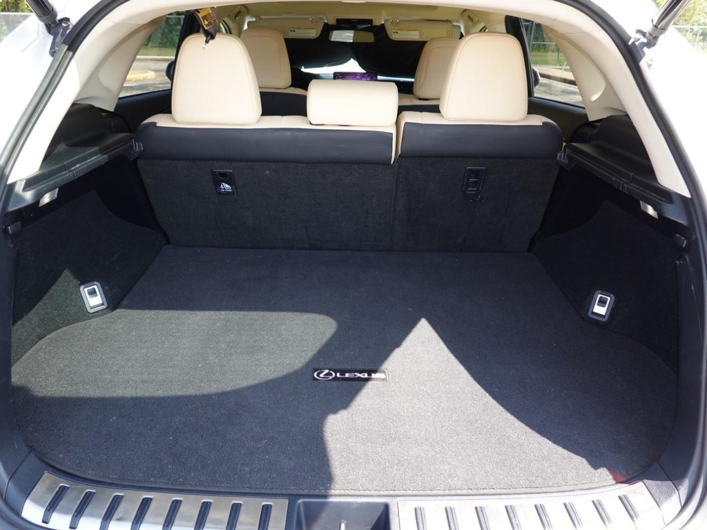 2018 Lexus NX 300 Luxury photo 24