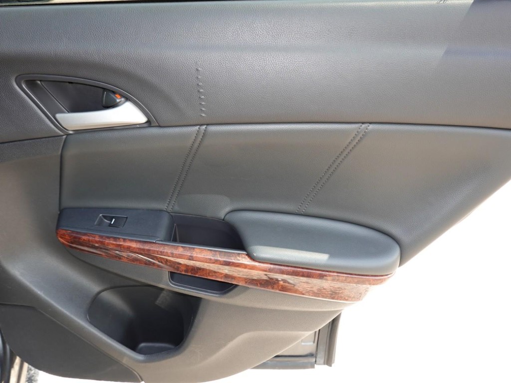 2012 Honda Crosstour EX-L V6 photo 27