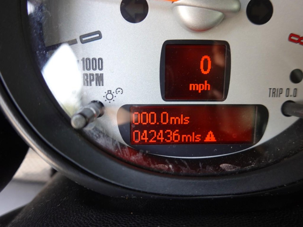 2013 Mini Cooper Roadster S photo 14