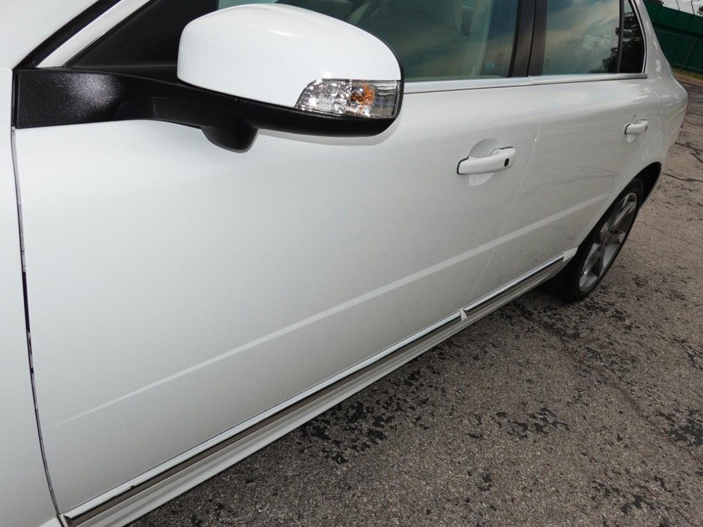 2011 Volvo S80 photo 10
